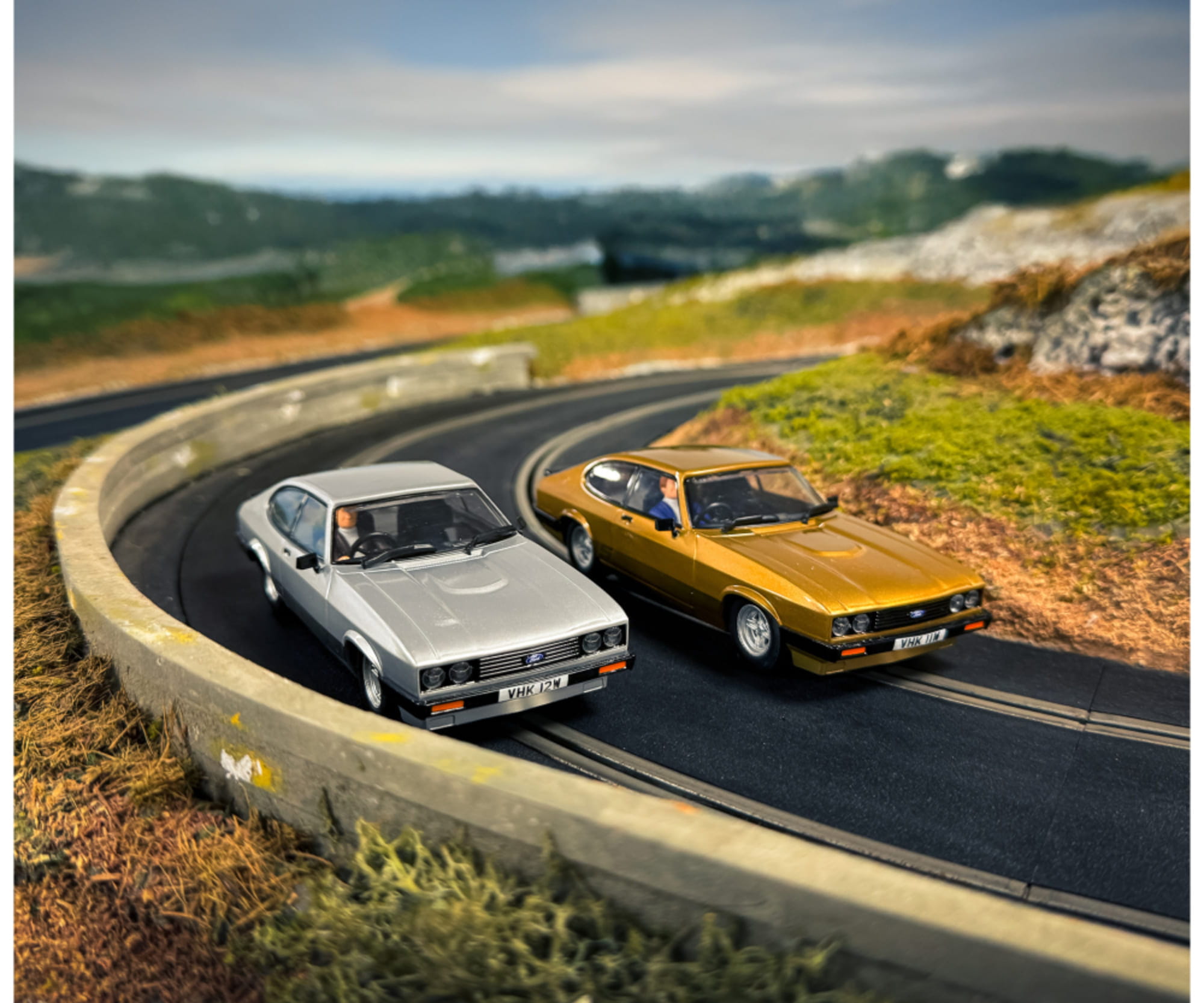 Scalextric 1_32 The Professionals Capri Twin Pack Slotcar