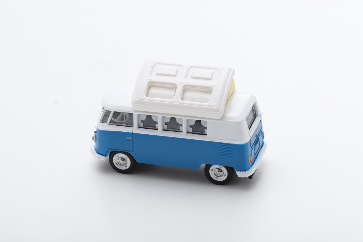 Schuco 1_64 VW T1 Campingbus Modellfahrzeug