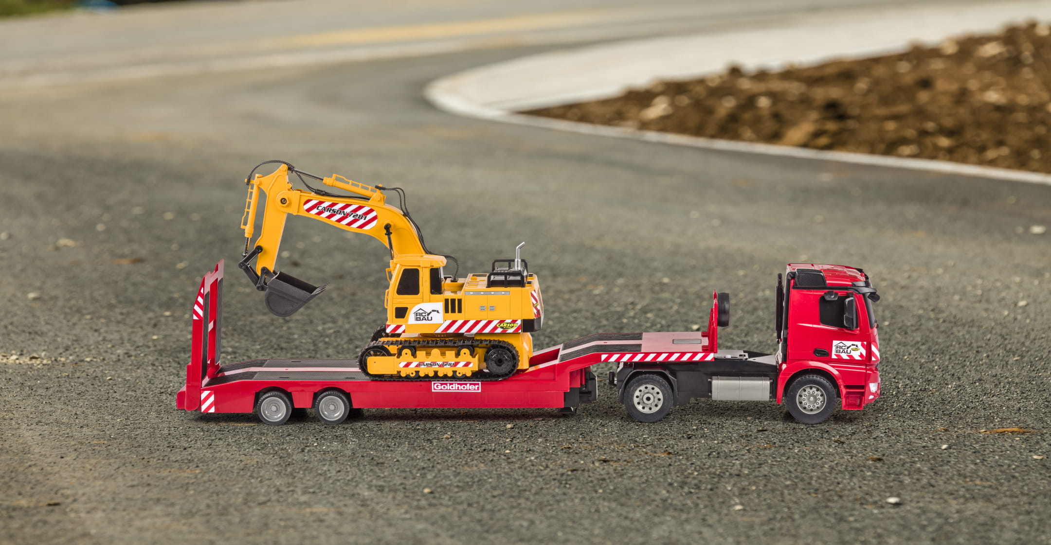Carson Arocs LKW mit Goldhofer Tieflader RTR