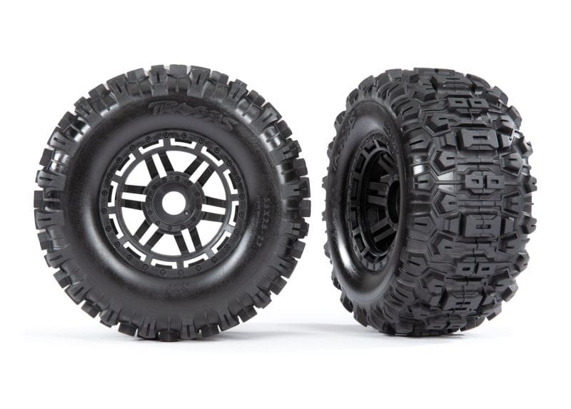 Traxxas Sledgehammer Reifen auf Felge fuer Maxx 2_8 3.6 Dual Profil Traxxas Sledgehammer Reifen auf schwarzer Felge_ 2_8_3.6 Dual-Profil fuer Maxx Modelle