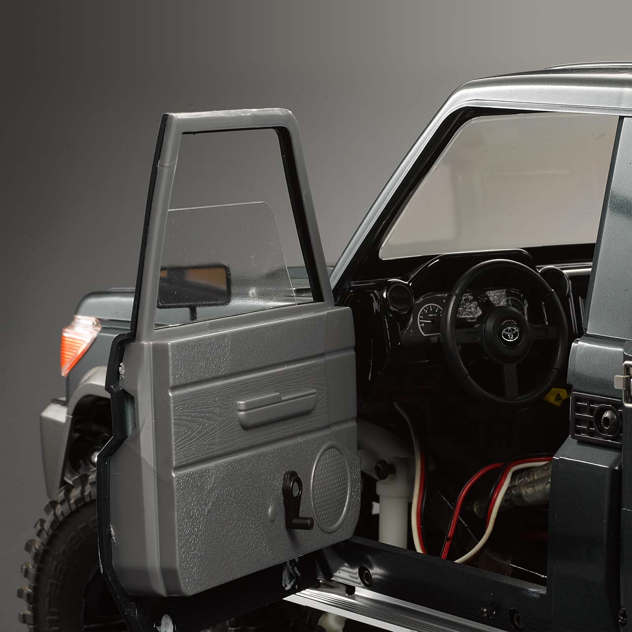 Killerbody Tueren mit Seitenscheiben zum kurbeln - RC-Zubehoer