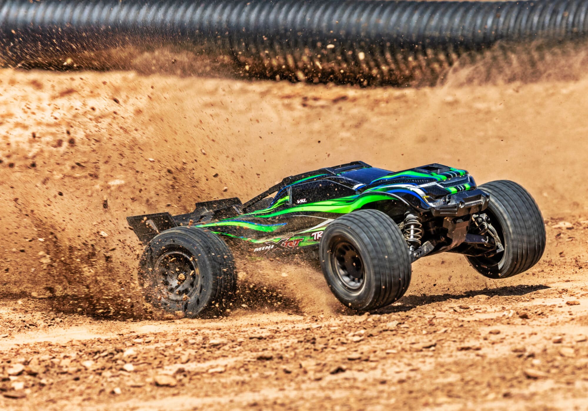 Traxxas Mini XRT VXL-3S Brushless RC Truck 4WD mit LiPo Akku in gruen