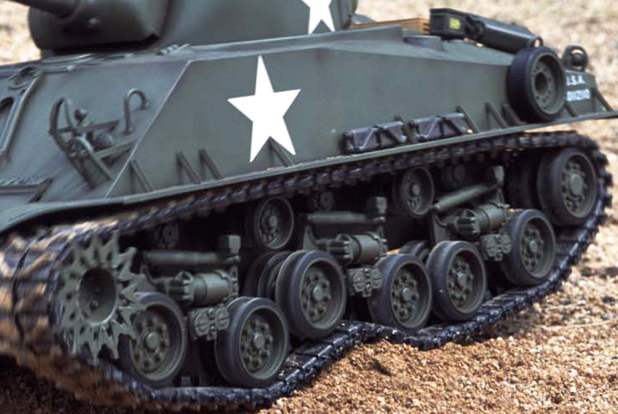 Tamiya RC US Panzer Sherman M4 Full Option