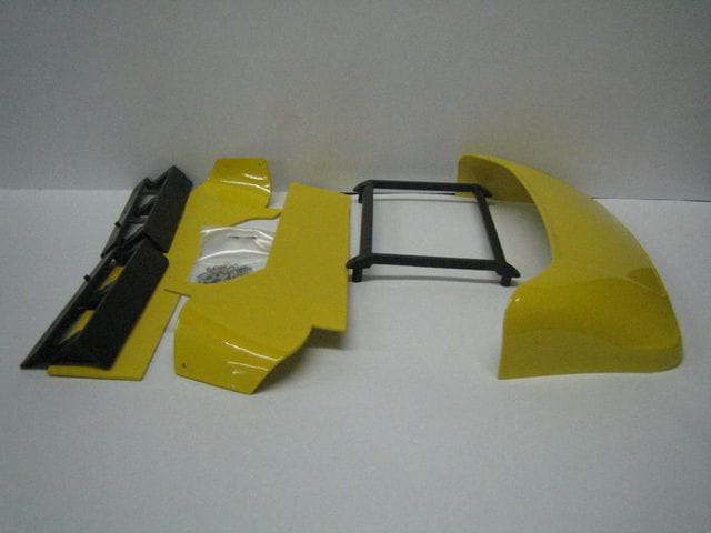 Wedico SCANIA Dachspoiler mit Windleitblechen CR19, gelb