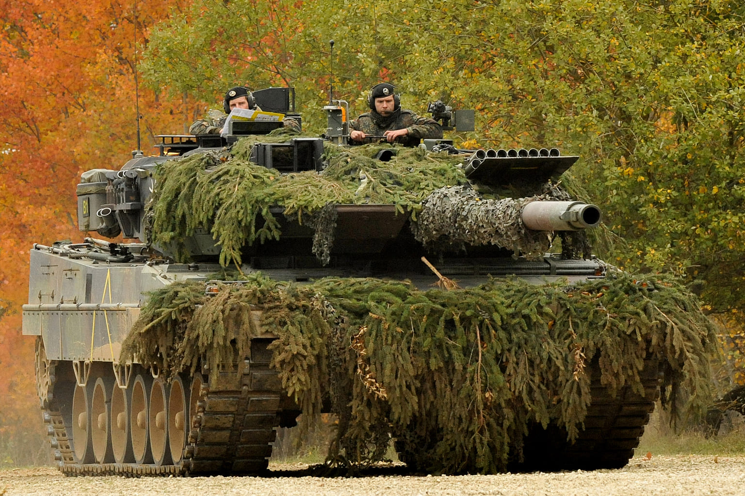 Leopard 2A6 Panzer des Panzerbataillons 104 bei Saber Junction 2012