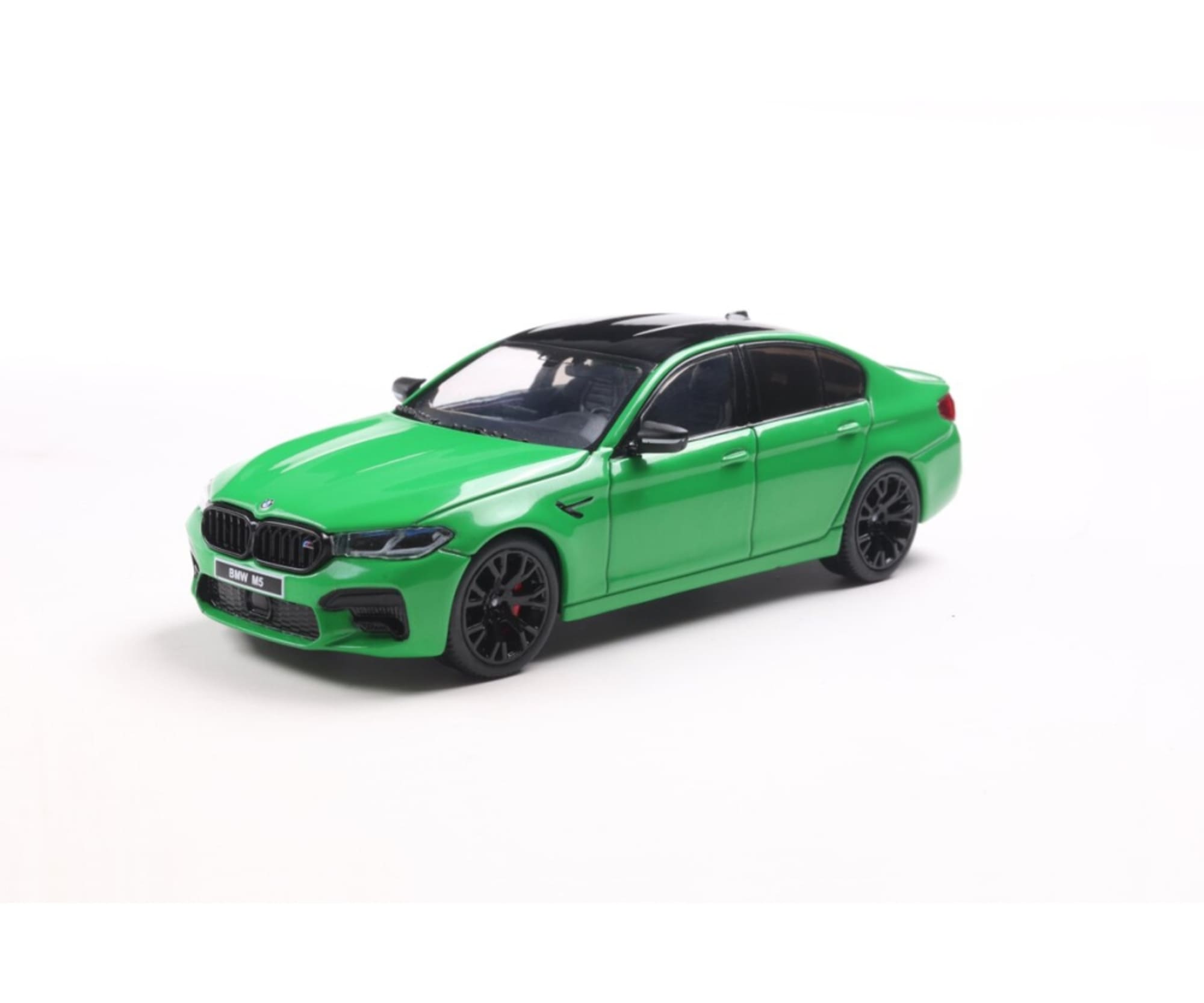 Solido 1_43 BMW F90 M5 COMPETITION gruen Standmodellauto