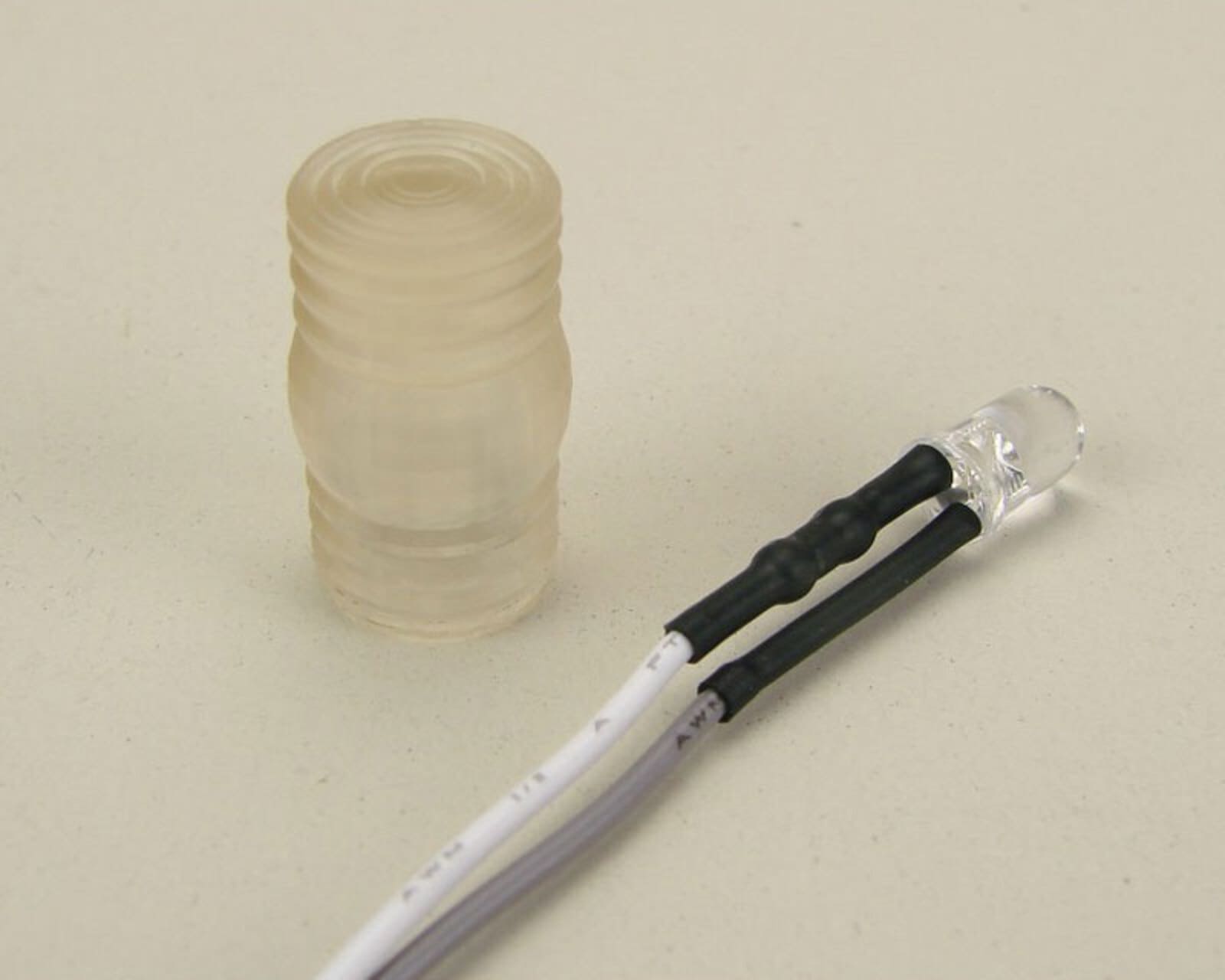 Leuchtturm Rubjerg Knude Kartonbausatz 1_72 mit LED-Beleuchtung