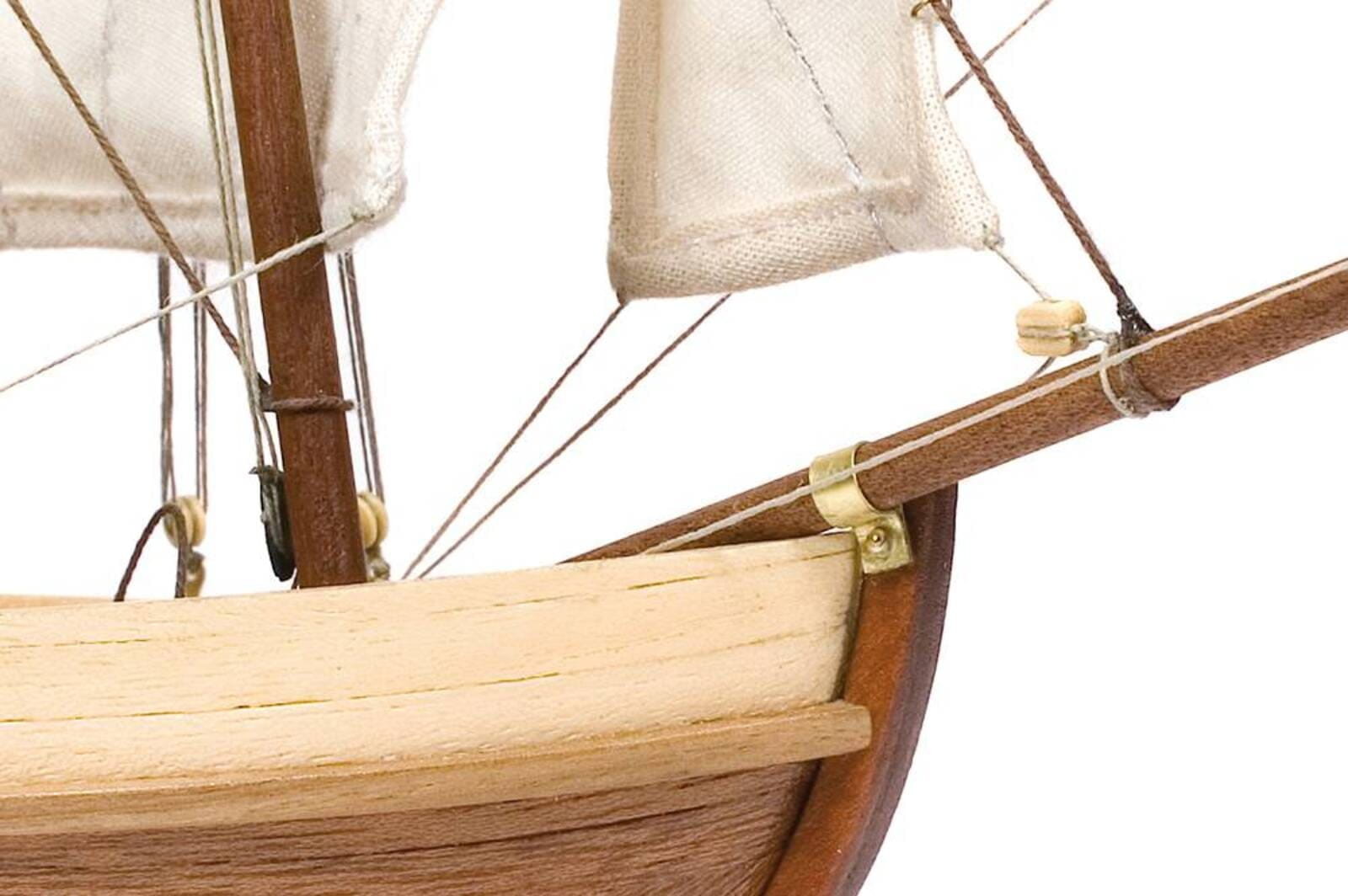 HMS Bounty Beiboot Standmodellbausatz 1_24 - Modellzubehoer
