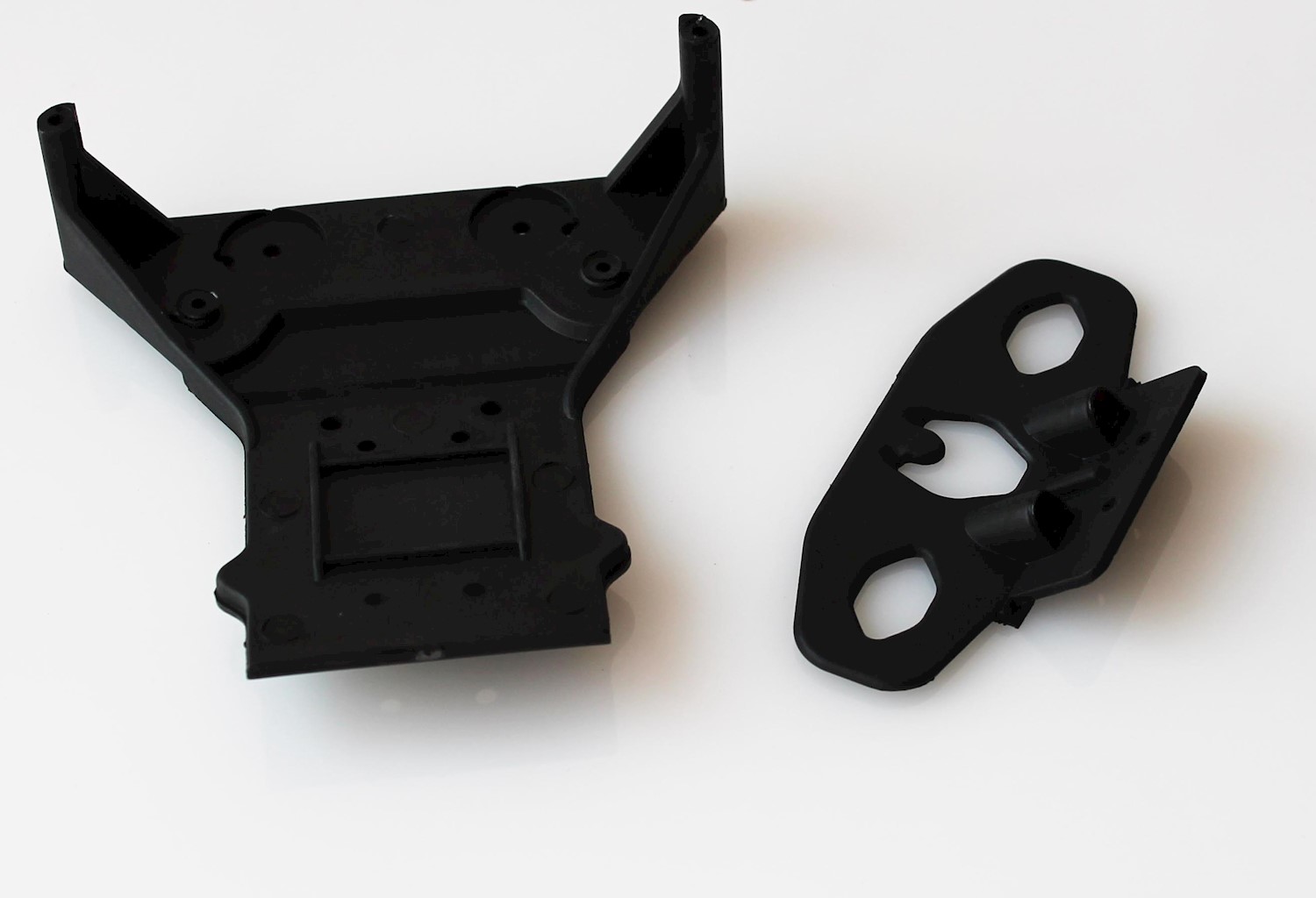 Drive _ Fly Models Stossfaenger vorne_ Chassis vorne - RC-Zubehoer