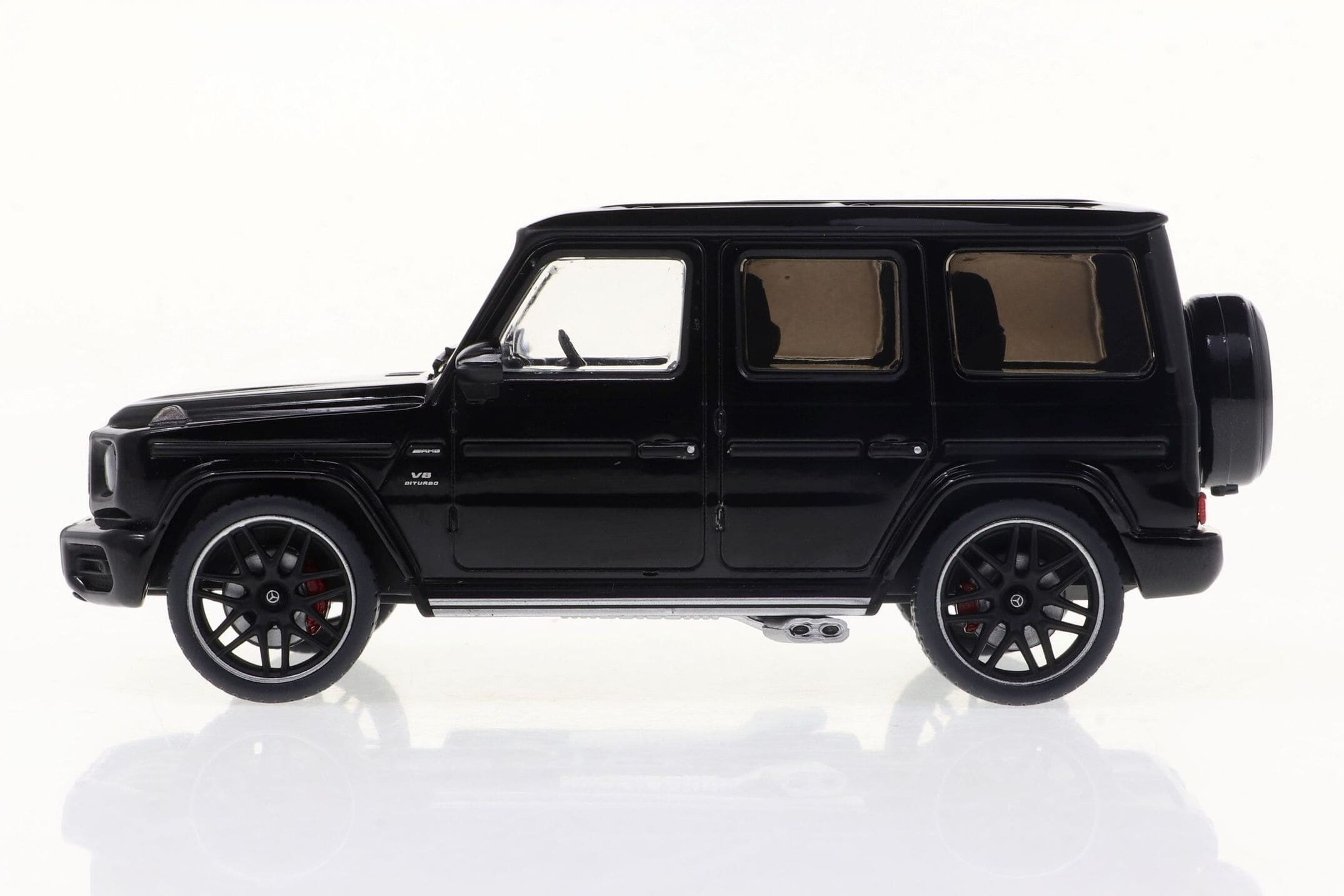 Mercedes AMG G63 2022 Modellauto von Solido im Massstab 1_43 Black Metallic