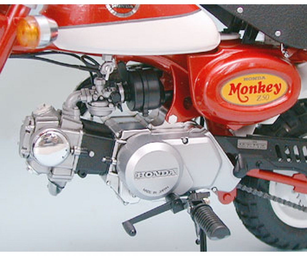 Tamiya Honda Monkey 2000 Anniversary Motorrad 1:6 Plastik Modellbausatz