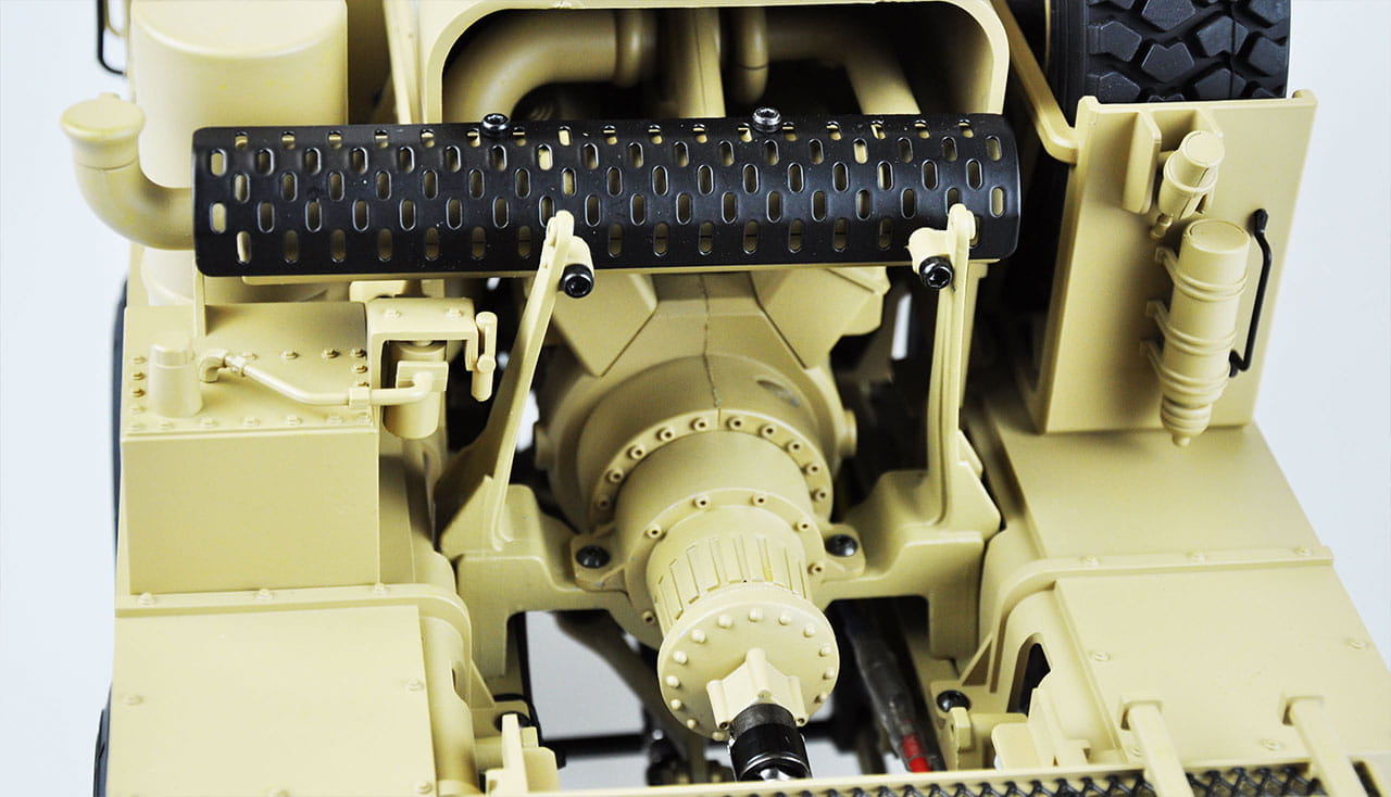 AMEWI US Militaer Truck US Zubmaschine amewi zugmaschine us