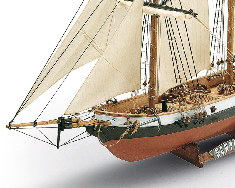 Mamoli Schiff Newport 1:57 Holz Bausatz