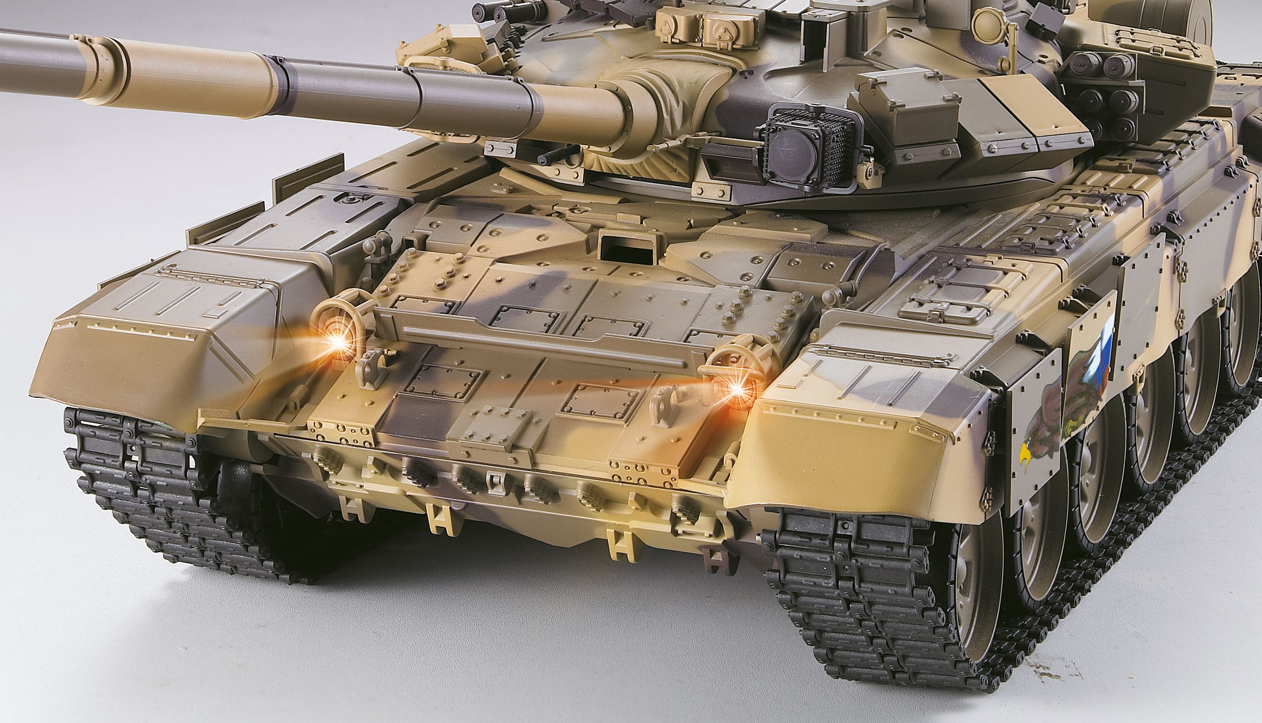 Amewi RC Panzer T-90 1:16 Advanced Line IR/BB