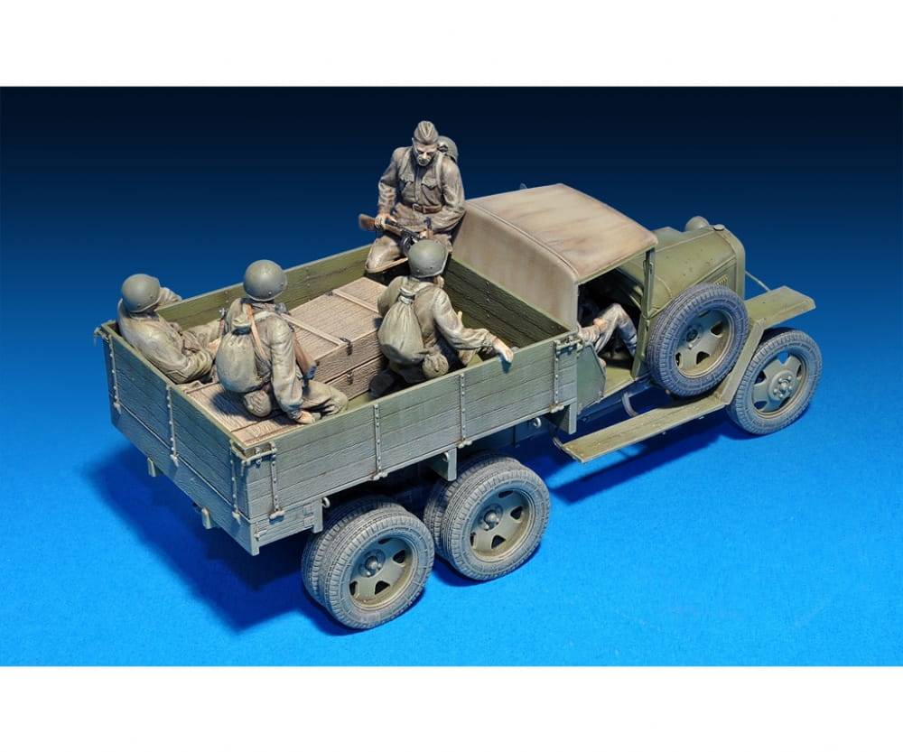 Plastikmodellbau von Miniart 1-35 gaz aaa transport lkw mod 1941