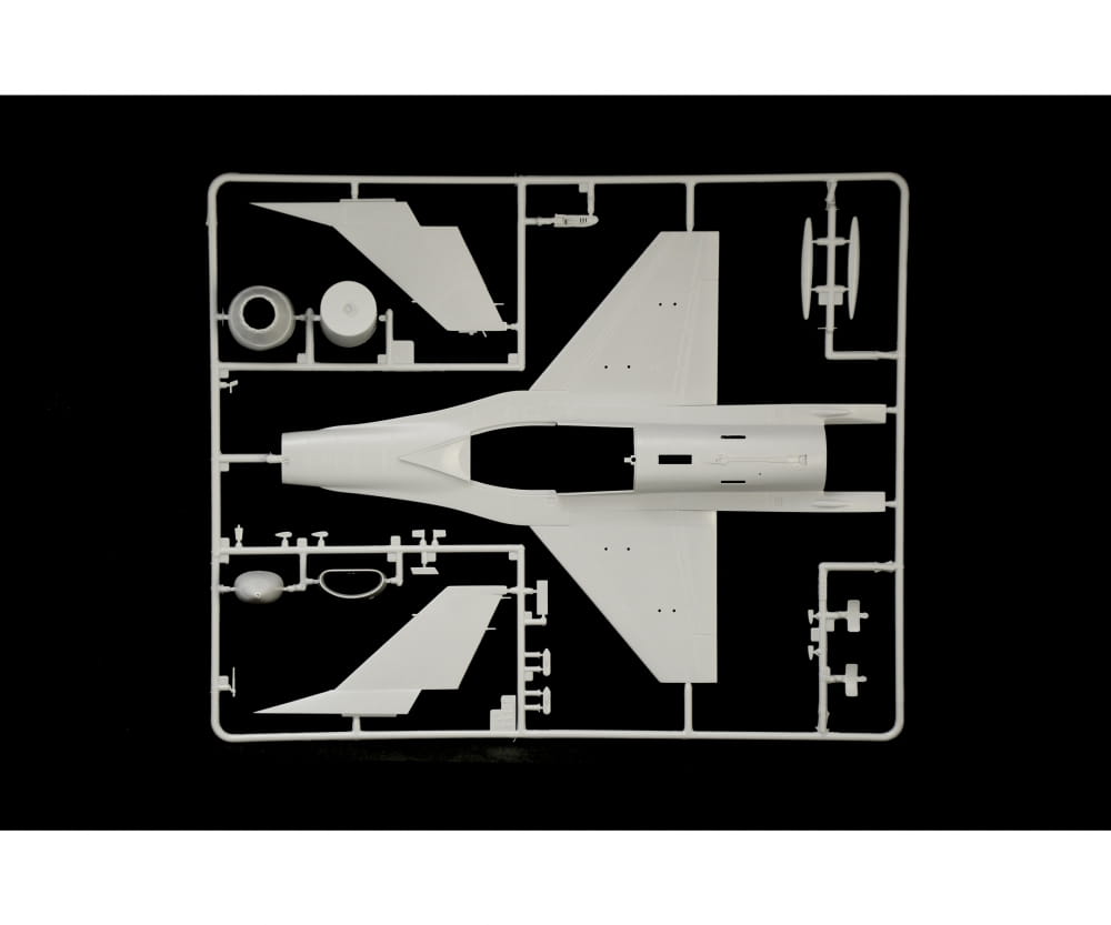 Italeri 1:48 F-16A Fighting Falcon