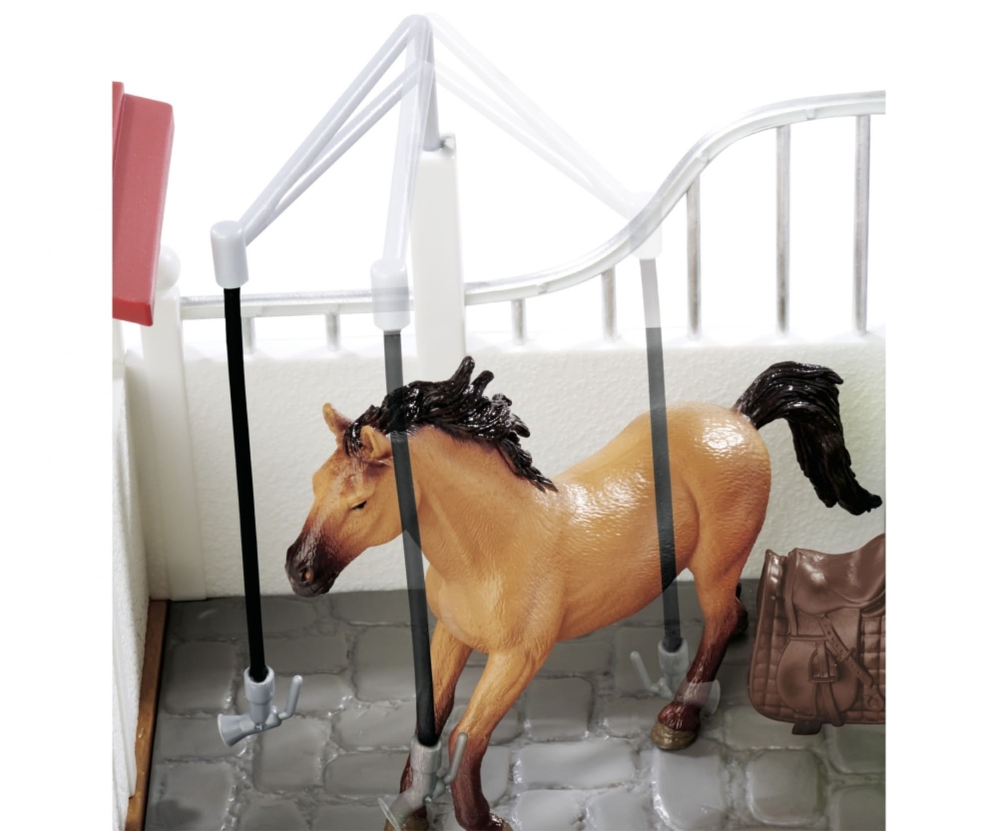 Simba Toys Pferdebox und Waschplatz mit Pferd