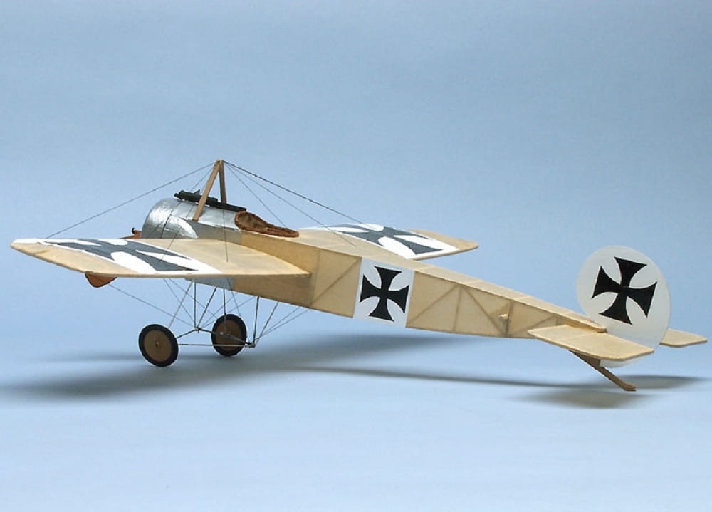 Dumas Aircraft Fokker E111 Balsabausatz