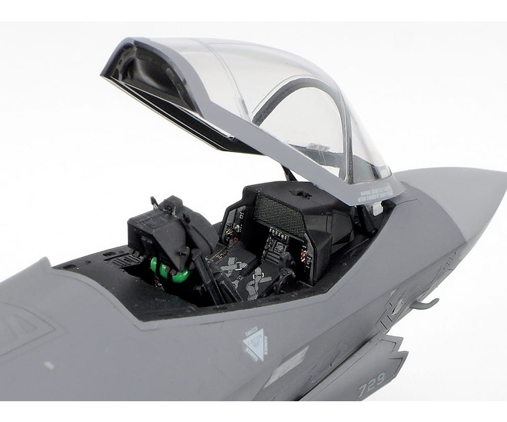 Tamiya 1_72 F-35A Lightning II Plastik Modellbau - RC-Zubehoer