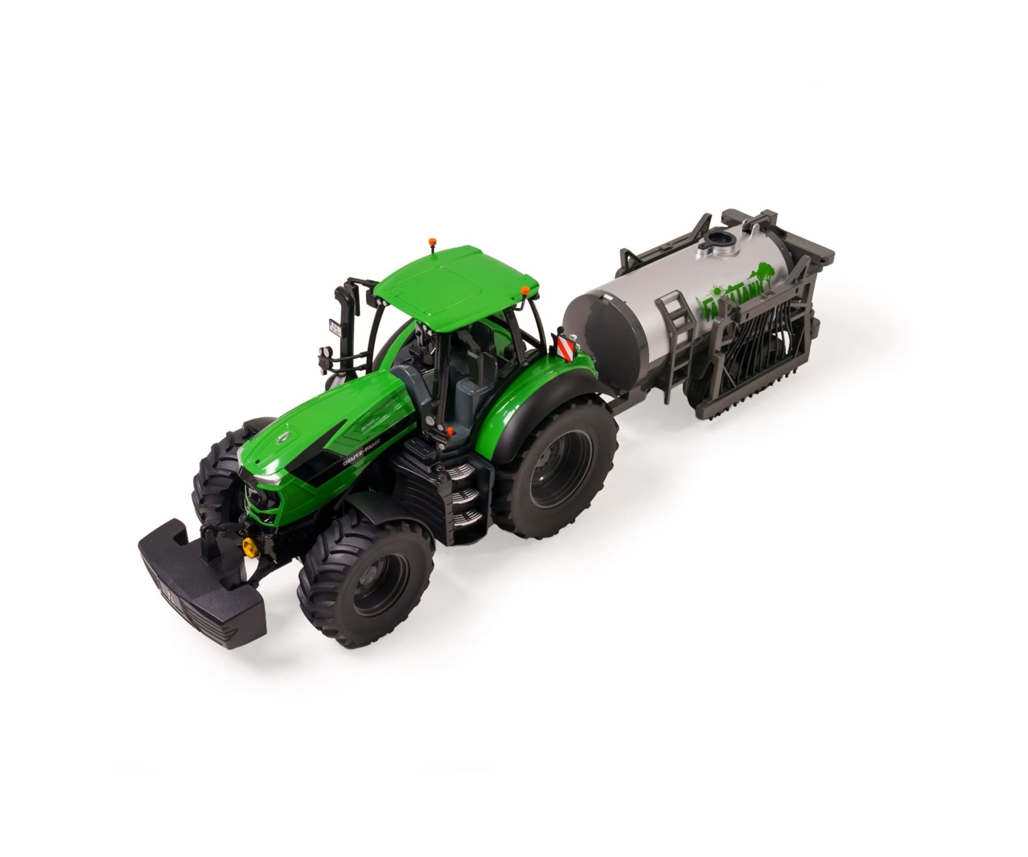 Carson RC Deutz-Traktor 8280 TTV mit Fassanhaenger 1_16 RTR