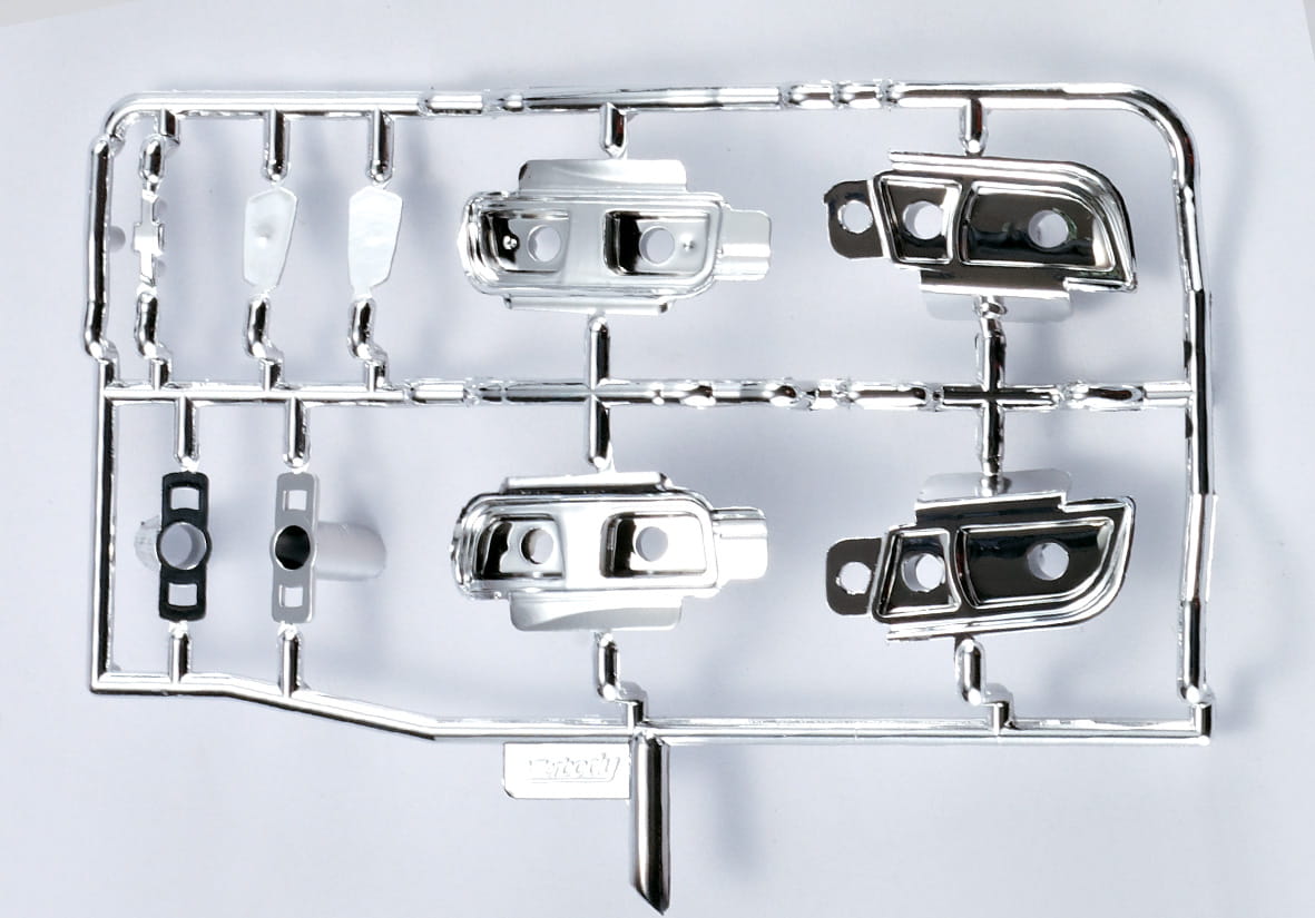 Killerbody Camaro 2011_ Chrome Anbauteile Set _Spiegel_ etc._ - RC-Zubehoer