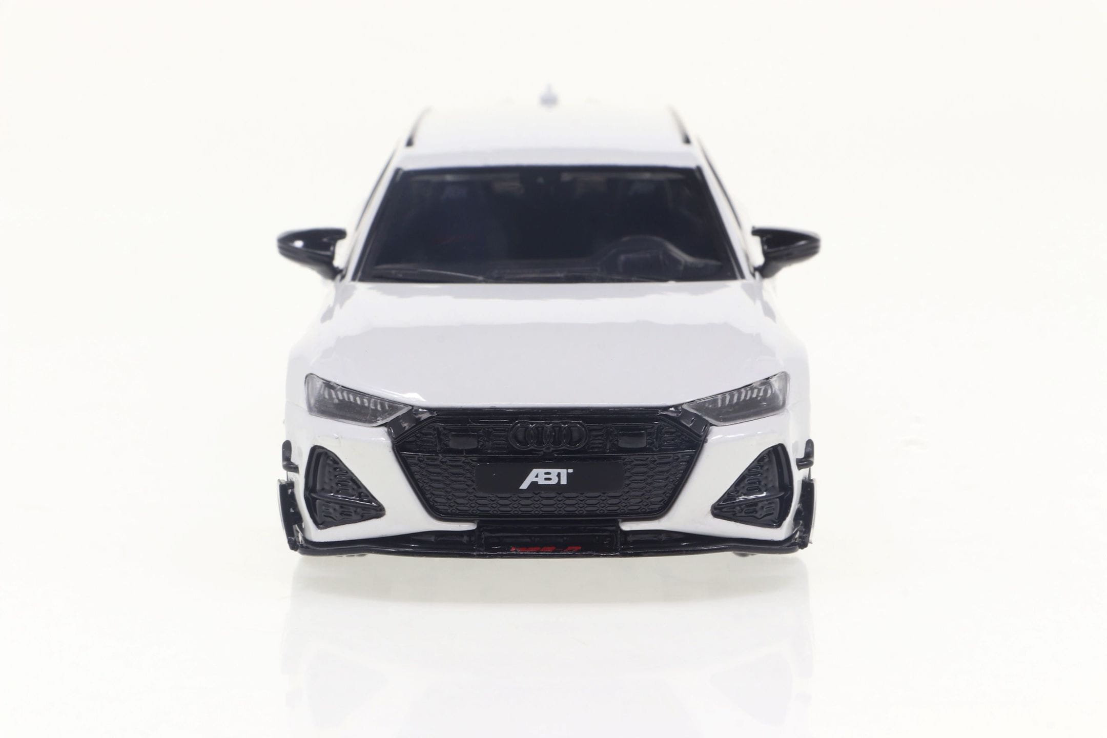Solido 1_43 ABT RS6 R 2021 in Ibisweiss Modellauto aus Die-Cast Metall