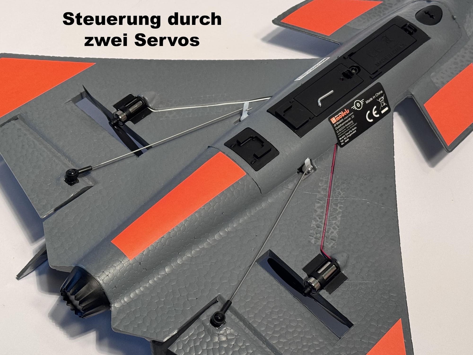 DF Models EasyFly Delta - RC-Flugzeug - RTF 9640