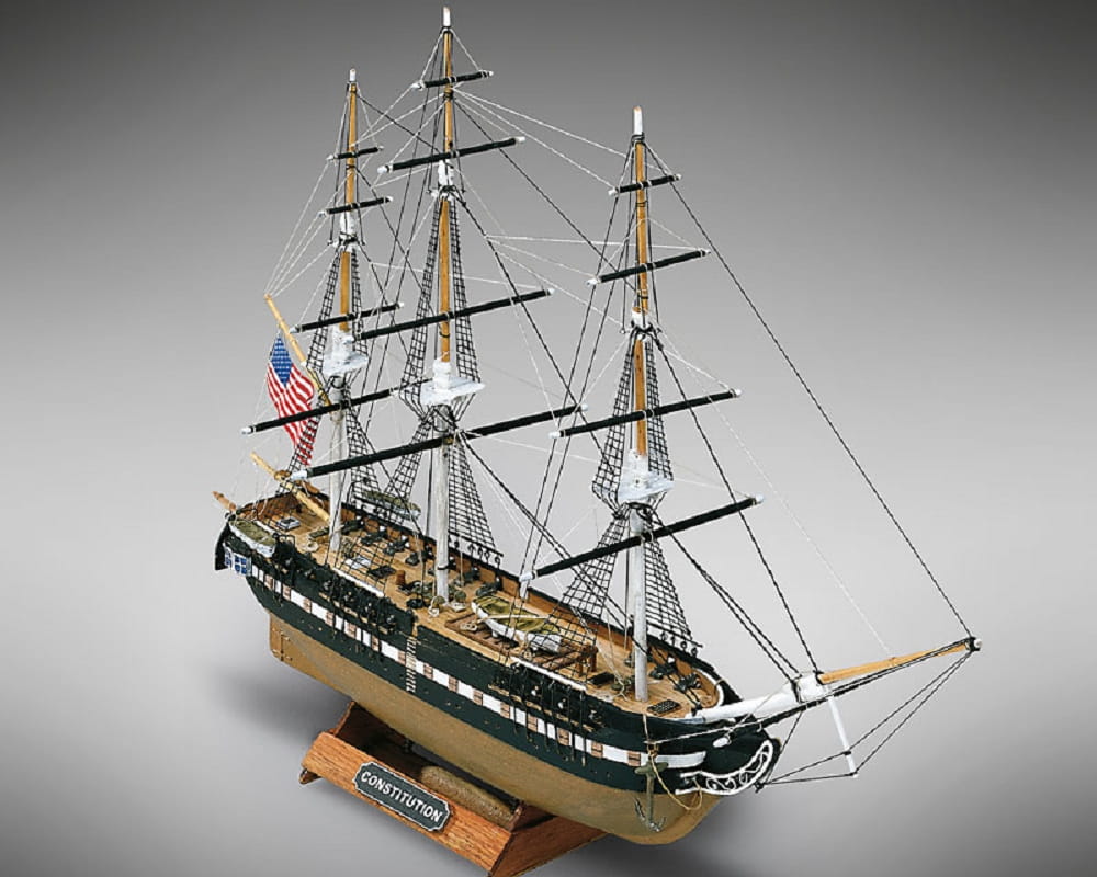 Mini Mamoli USS Constitution 1:330 Holz Bausatz
