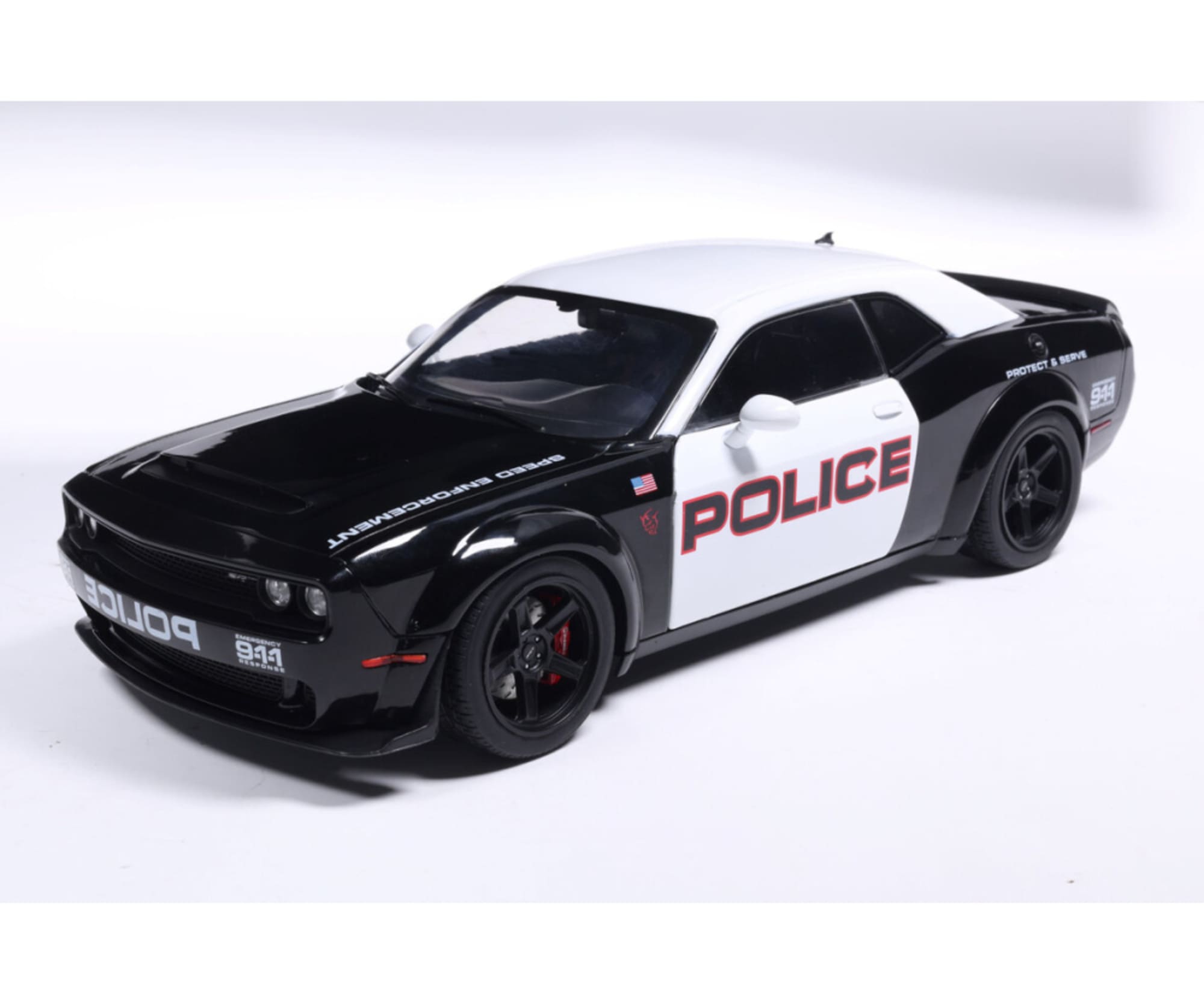 Solido 1_18 Dodge Challenger R_T HW Police