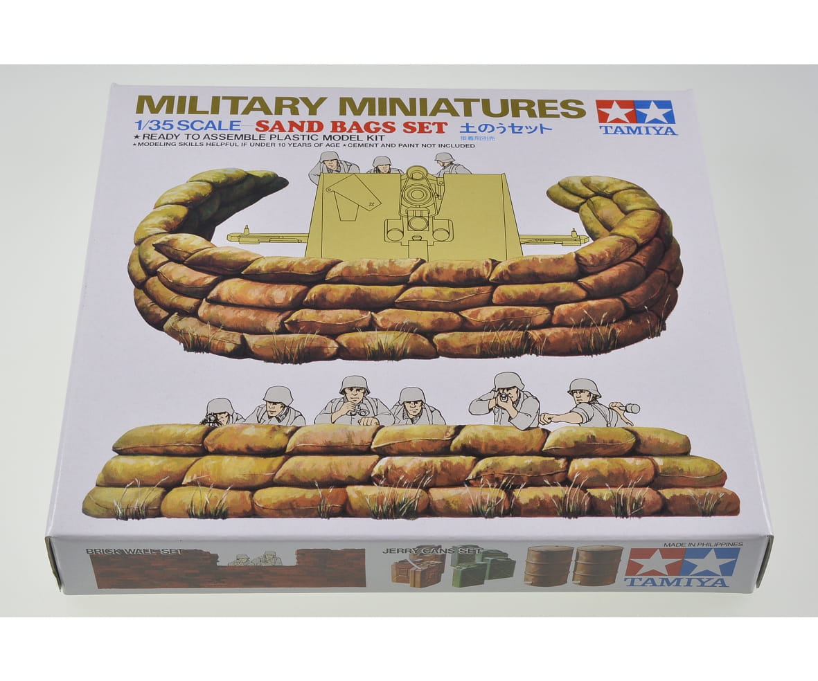 Tamiya WWII Diorama Set Sandsäcke (36+12) 1:35 Plastik Modellbau Militär Bausatz