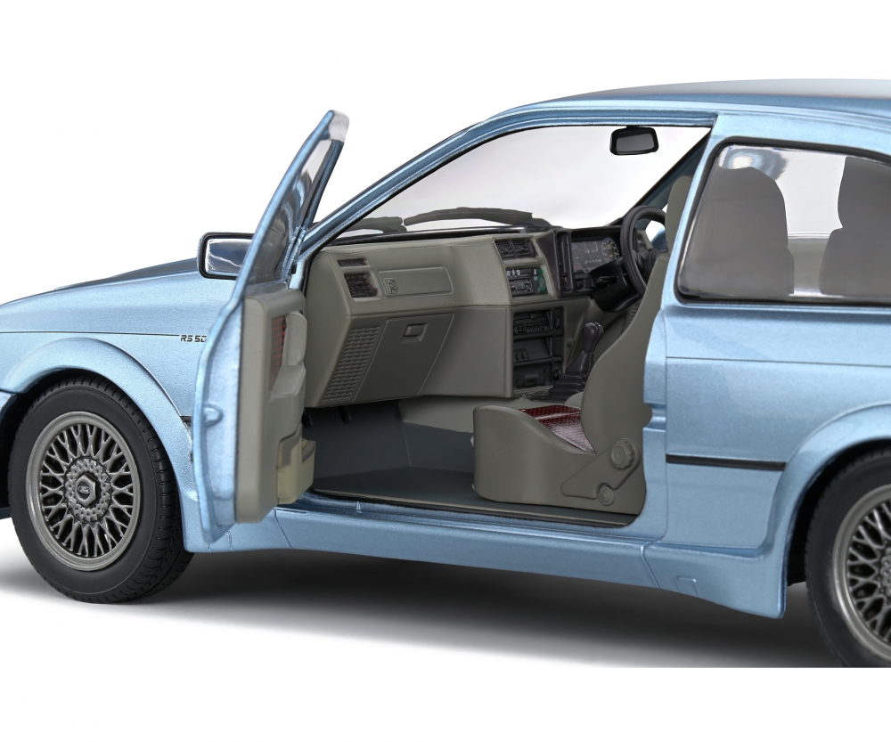 Solido 1_18 Ford Sierra RS500 blau Modellauto - RC-Zubehoer