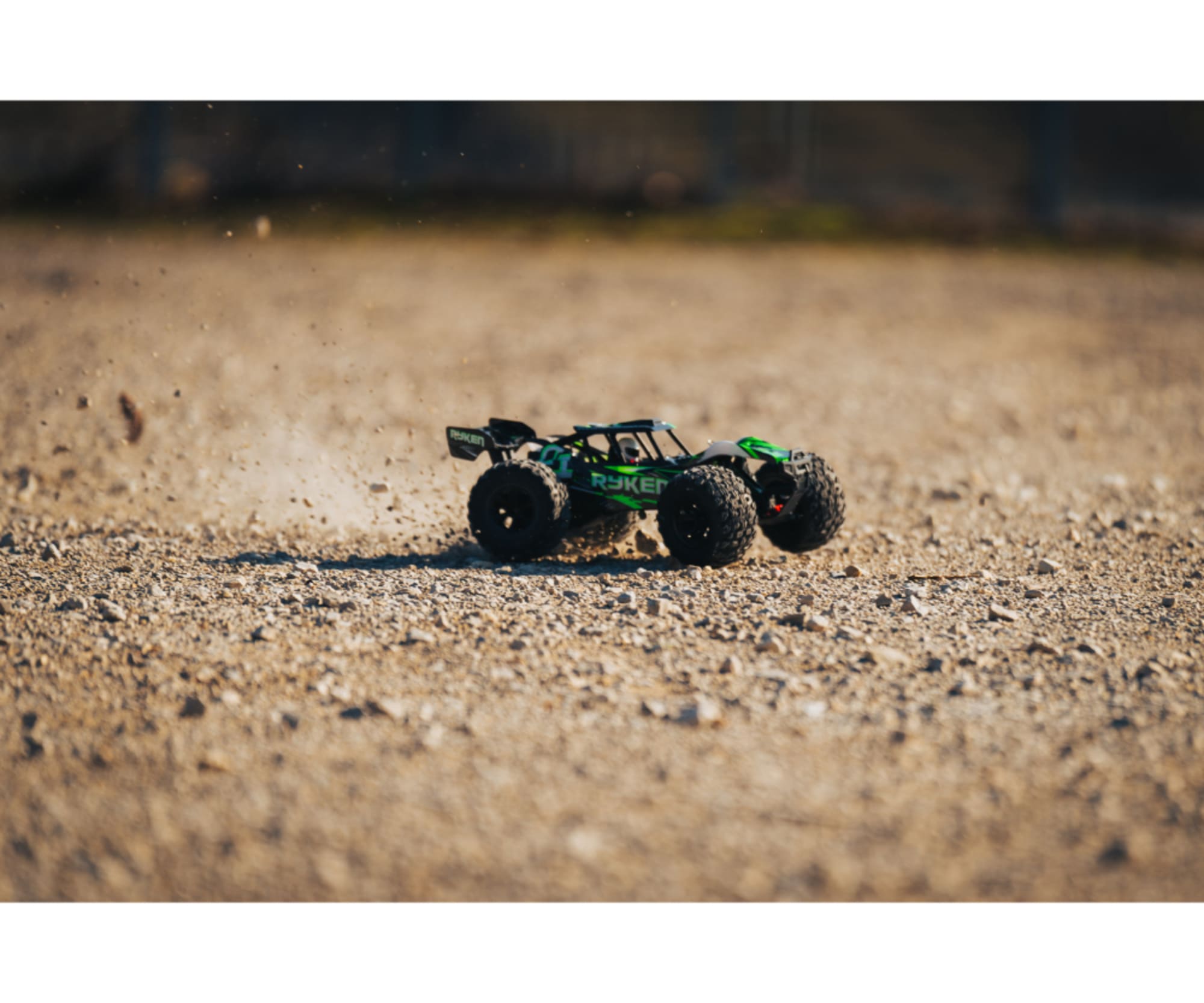 Carson XS Ryken RC Buggy 1_10 4WD gruen