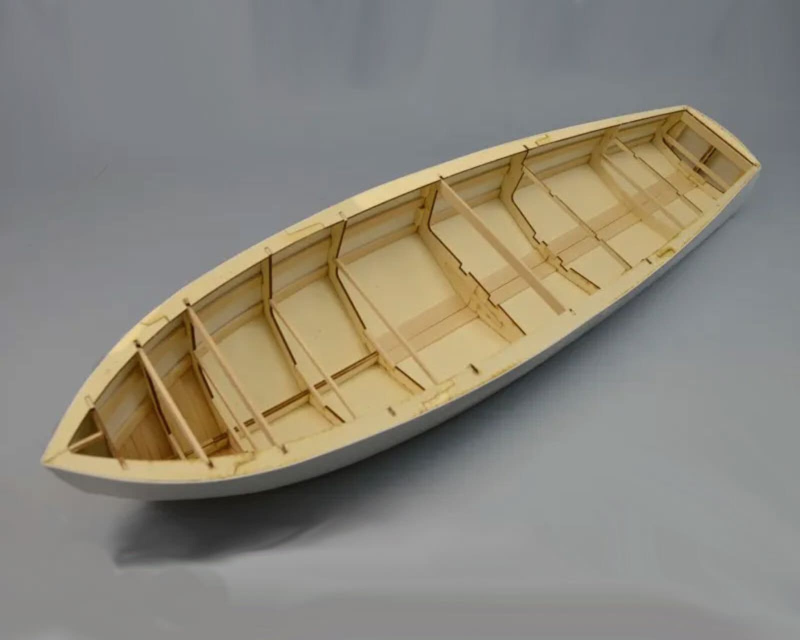 Dumas Boats RC Boot Chris Craft Commuter 1929 1:12 Bausatz