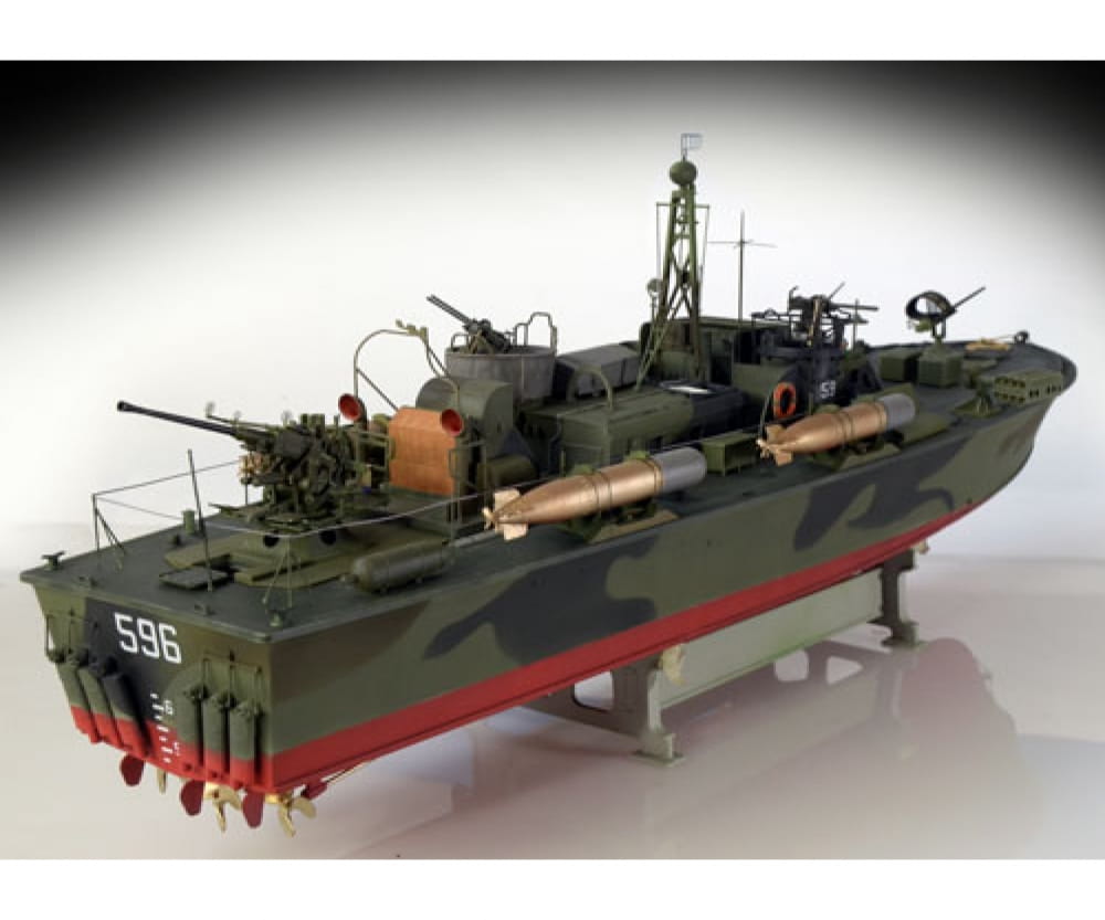 Italeri 1:35 Elco 80 Torpedo Boat