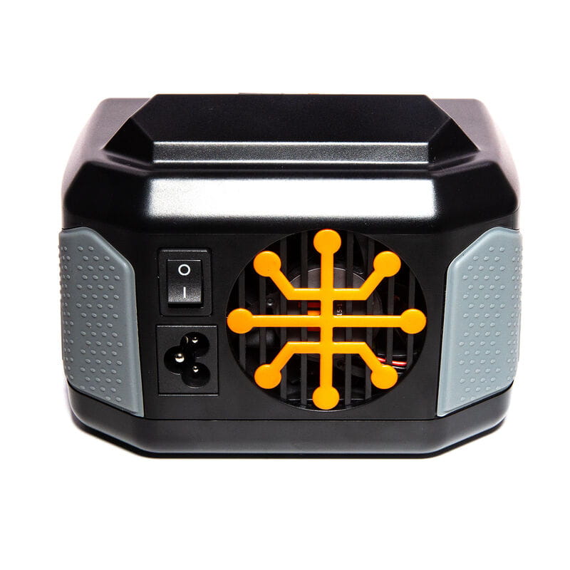 Spektrum S2200 Smart G2 Ladegeraet mit 2x200W Leistung