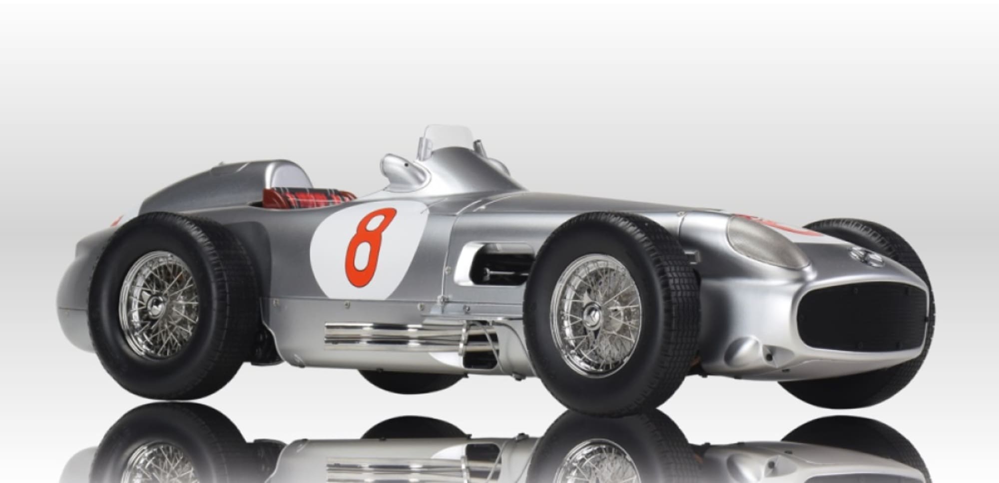 ixo premium collectables mercedes w196 r fangio modellbausatz Mercedes-Benz W196 R Modell 1_8 Bausatz iXO Premium Collectables -12 mit Soundfunktion