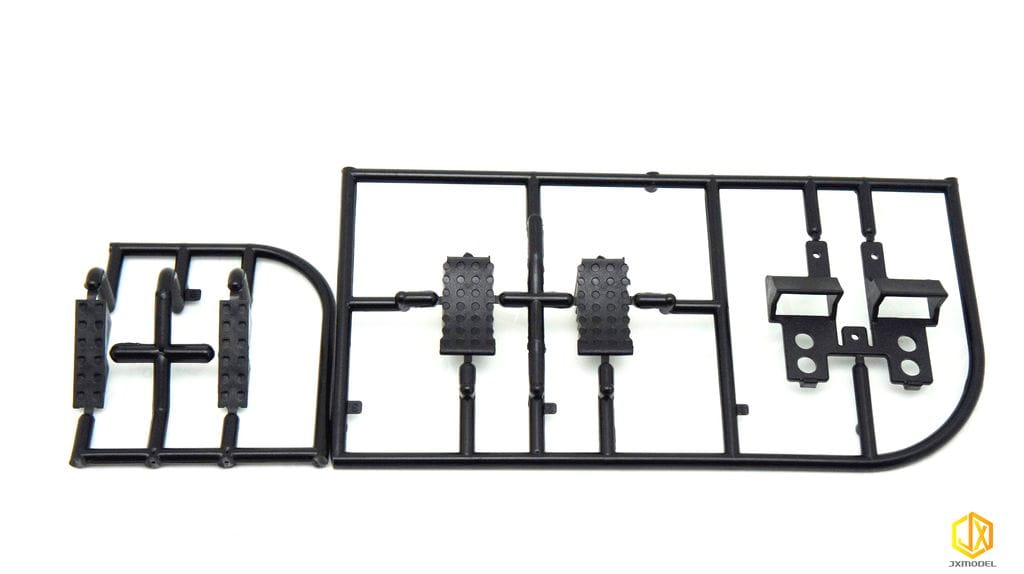 JXModel 1:14 Reserveradhalter mit Standardreifen und Hemmschuhen