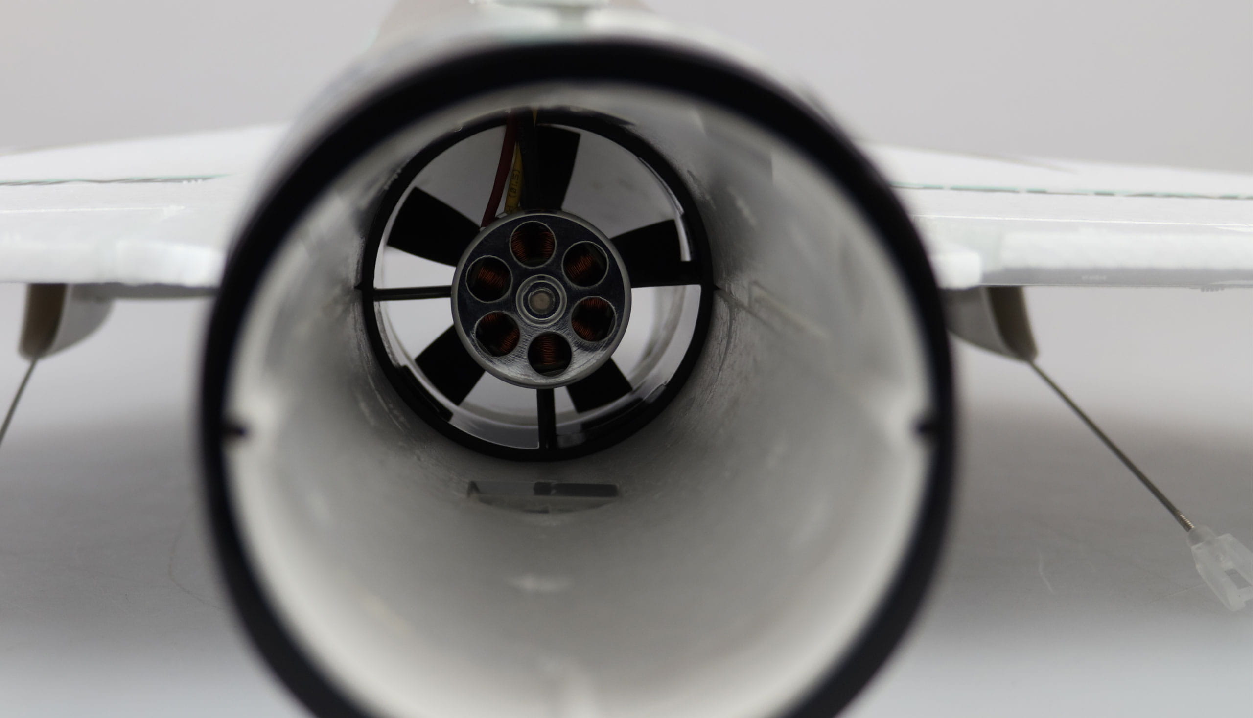 Amewi RC Flugzeug AMXFlight Delta Wing Jet EPO PNP Amewi RC Flugzeug AMXFlight Delta Wing Jet EPO PNP