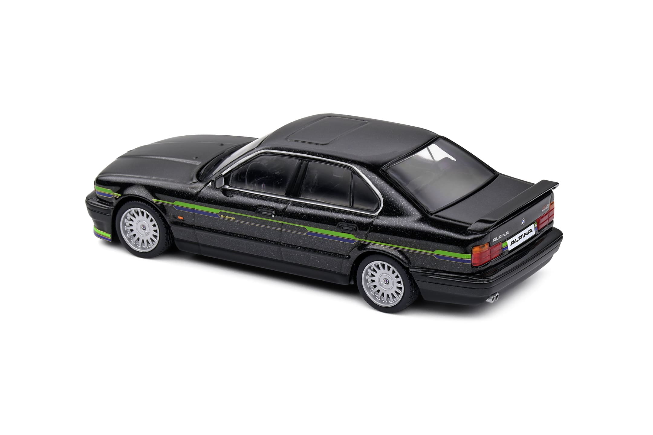 Solido 1_43 Alpina B10 BiTurbo 1994 Modellauto schwarz mit gruenen Streifen - Detailgetreu