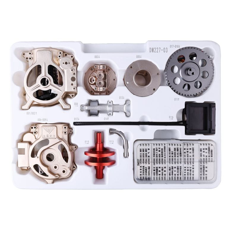 Thicon Classic-Car aus Metall mit E-Motor und Bluetooth-Steuerung