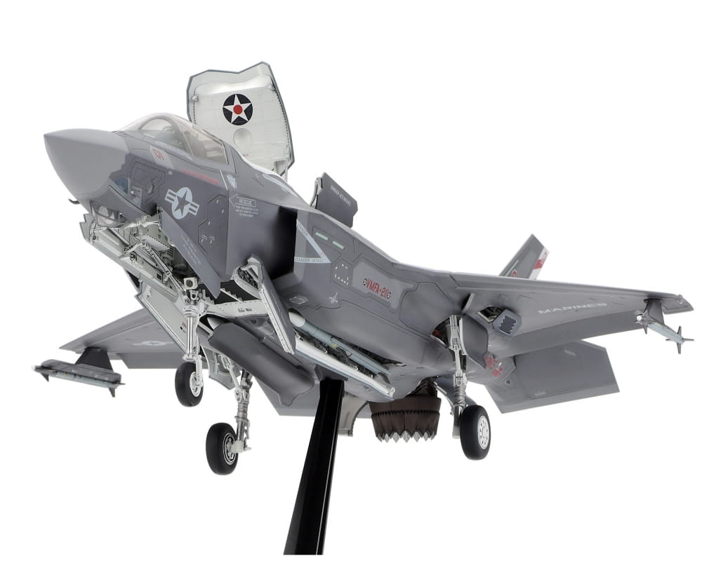 Tamiya 1_48 US F-35B Lightning II Plastik Modellbausatz - RC-Zubehoer