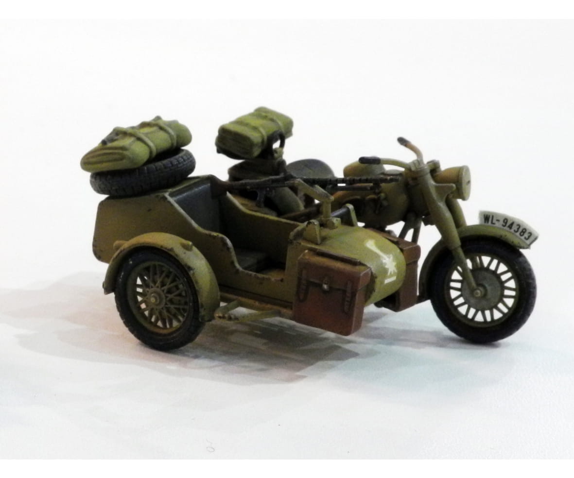 Tamiya 1:48 WWII Dt. Seitenwagengespann (2) Tamiya 1:48 WWII Dt. Seitenwagengespann (2)