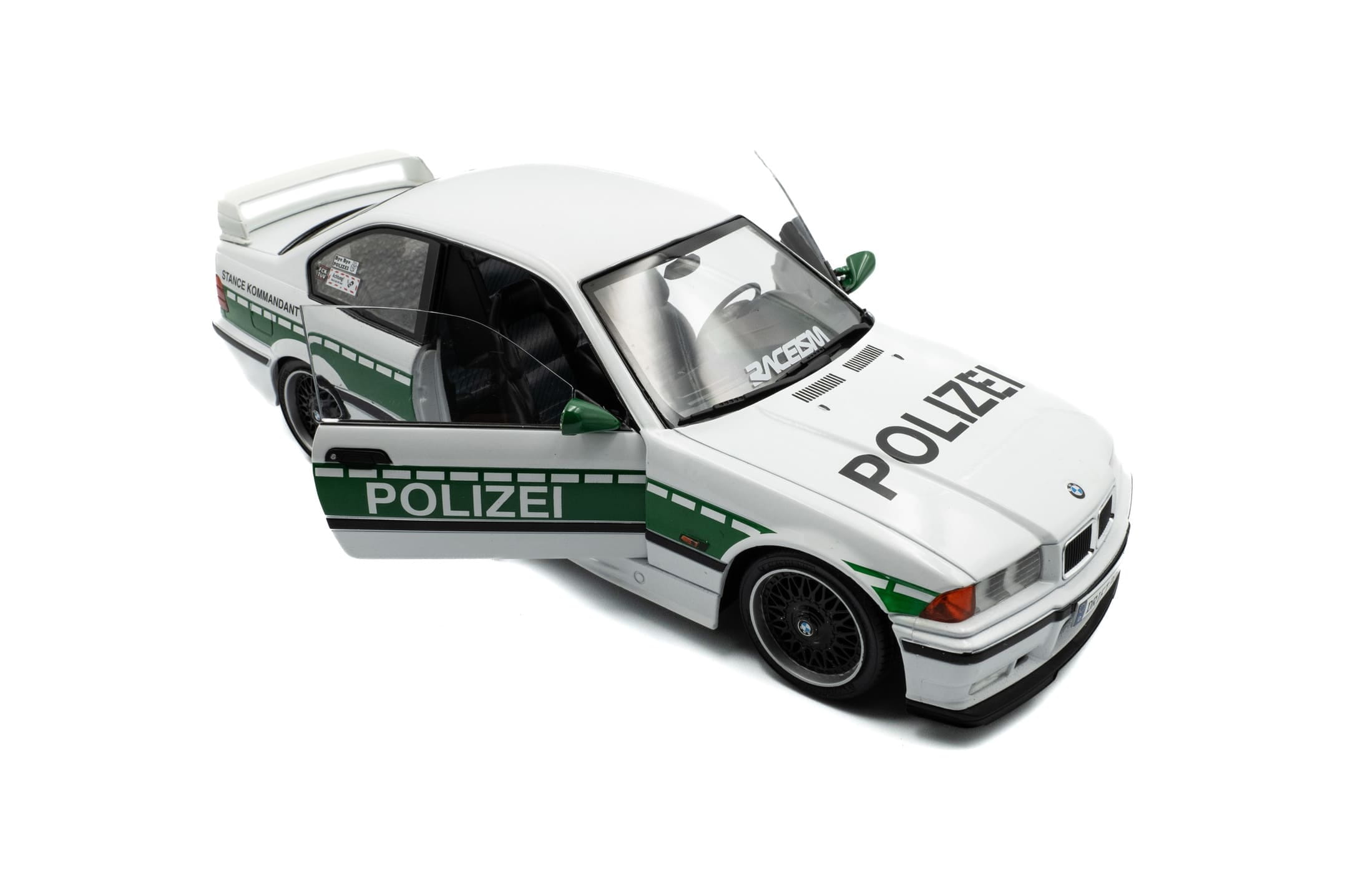 BMW E36 M3 Polizei 1_18 Modellauto - Detailgetreue Nachbildung
