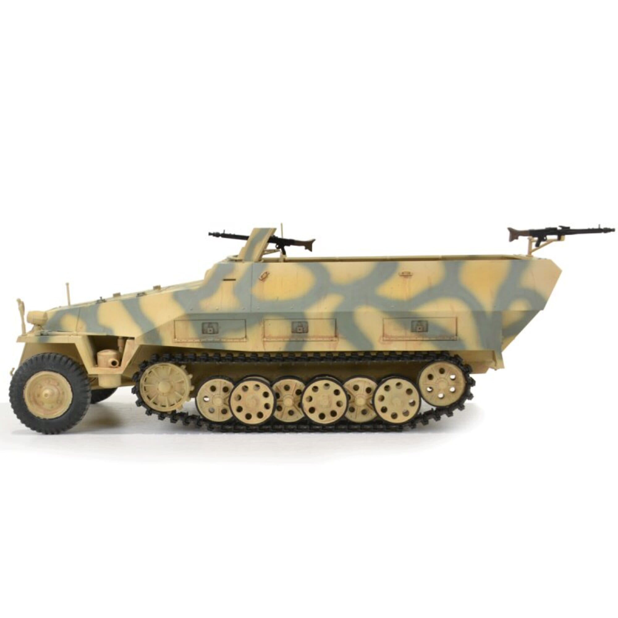 Torro 1_16 RC Modell Sd_ Kfz_ 251_1 Ausf. D in tarn farbe mit funktionalen Details