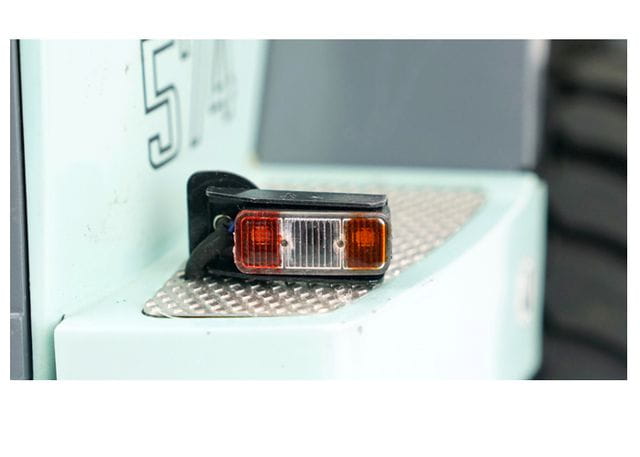 Lesu Rueckleuchten mit Metallhalter und LEDs fuer Baumaschinen - RC-Zubehoer