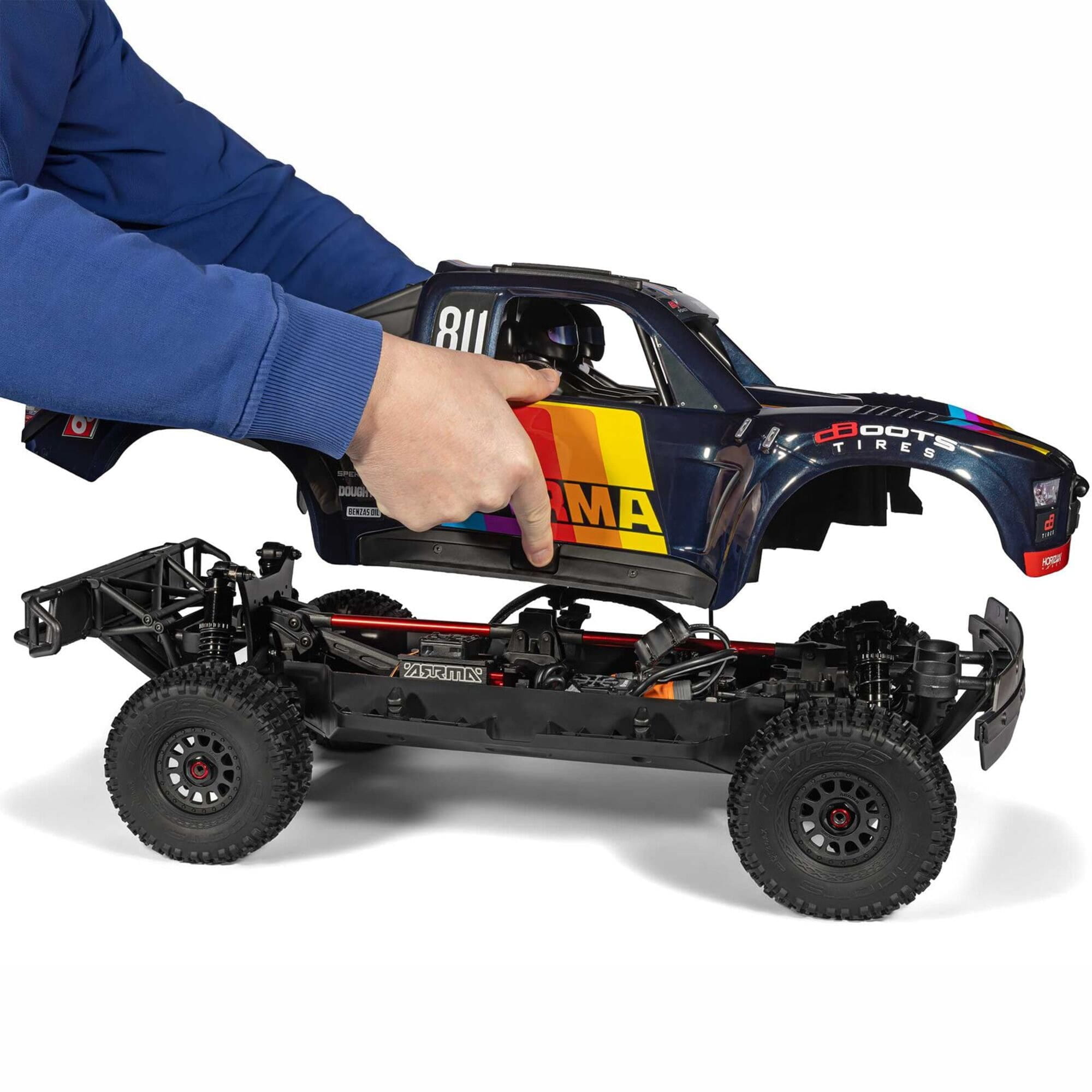 ARRMA MOJAVE 6S 4X4 RTR 1_7 Brushless Desert Truck Weiss