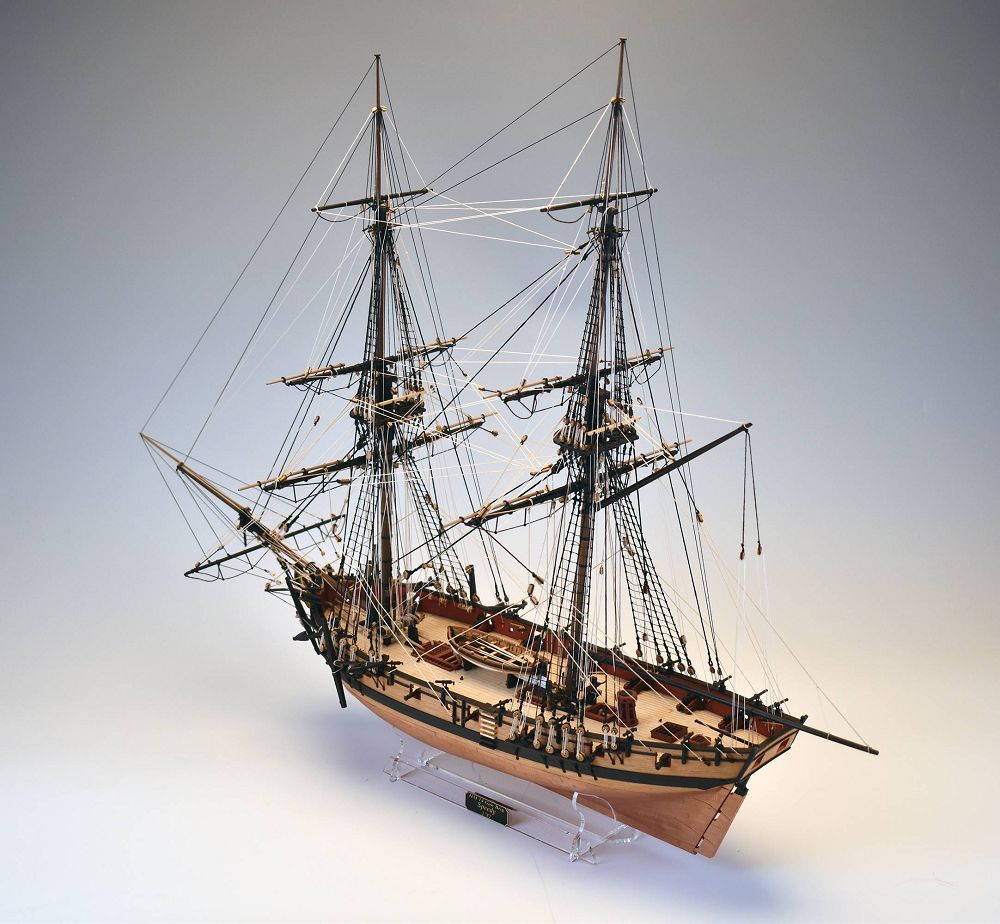 HMS Speedy Bausatz 1_64 Massstab_ detaillierte Bauteile und Bauanleitung