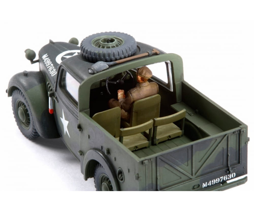 Tamiya 1:48 WWII Brit.Kl.Dienstwagen 10PS