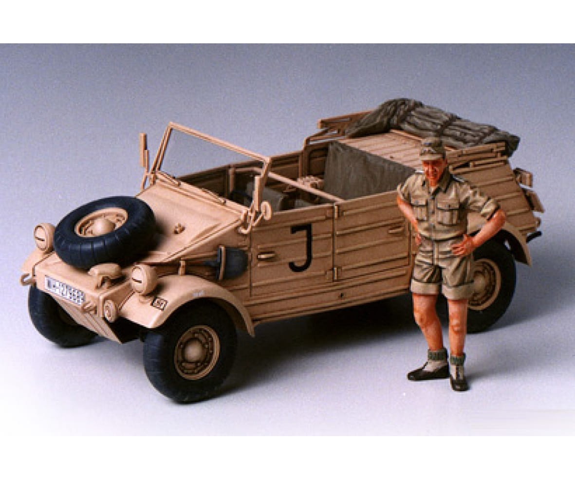 Tamiya WWII Deutscher Kübelwagen T82 Afrika 1:35 Plastik Modellbau Militär Bausatz