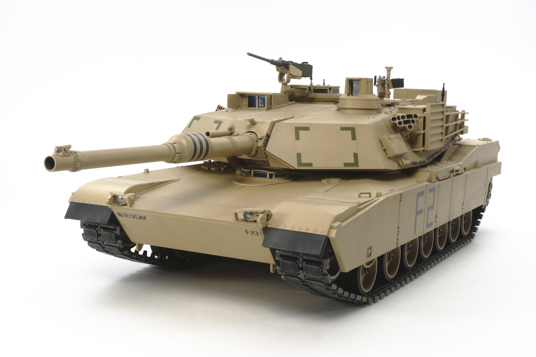 Tamiya RC Panzer US M1A2 Abrams Full Option 1:16 Bausatz Tamiya RC Panzer US M1A2 Abrams Full Option 1:16 Bausatz